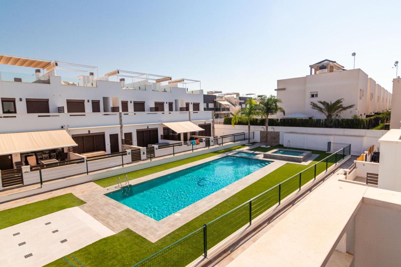 Bahia Homes Torrevieja Eksteriør billede