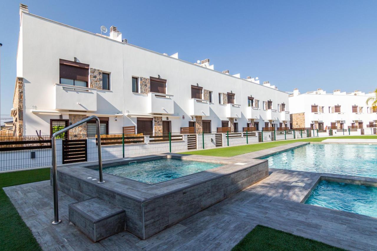 Bahia Homes Torrevieja Eksteriør billede